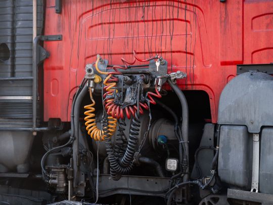 Warsztat w Milejowicach po pożarze (zdjęcia)