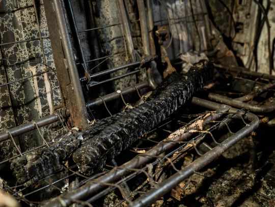 Warsztat w Milejowicach po pożarze (zdjęcia)