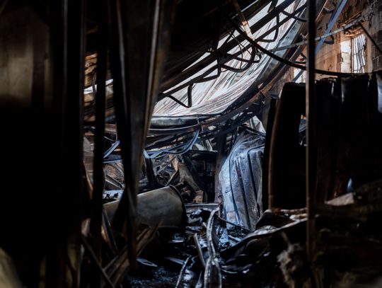 Warsztat w Milejowicach po pożarze (zdjęcia)