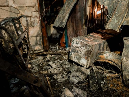 Warsztat w Milejowicach po pożarze (zdjęcia)