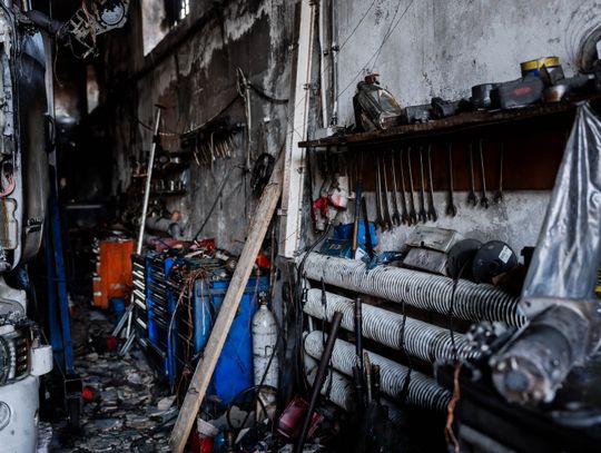 Warsztat w Milejowicach po pożarze (zdjęcia)