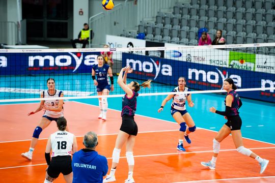 Moya Radomka Radom - C.S.O. Voluntari 2005 (zdjęcia) Moya Radomka Radom - C.S.O. Voluntari 2005 (zdjęcia)