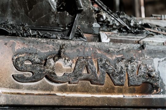 Warsztat w Milejowicach po pożarze (zdjęcia)