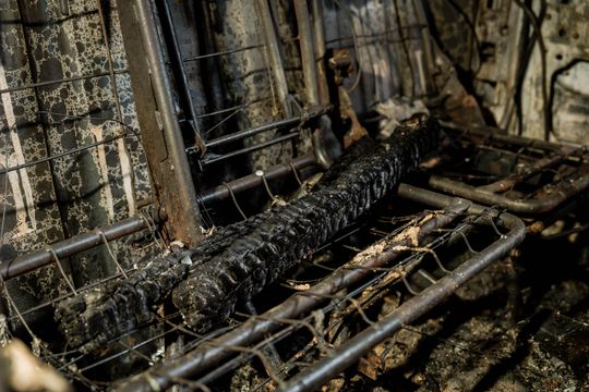 Warsztat w Milejowicach po pożarze (zdjęcia)