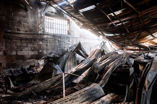 Warsztat w Milejowicach po pożarze (zdjęcia)