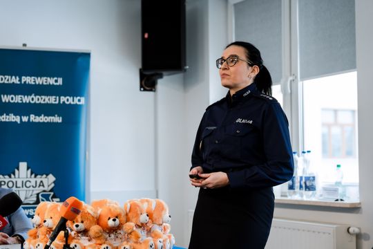 Program ochrony dzieci i młodzieży (zdjęcia)