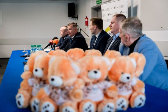 Program ochrony dzieci i młodzieży (zdjęcia)