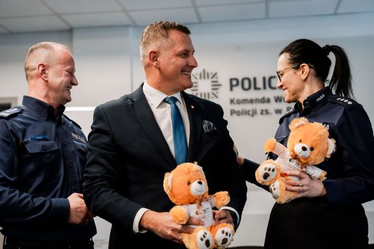 Program ochrony dzieci i młodzieży (zdjęcia)