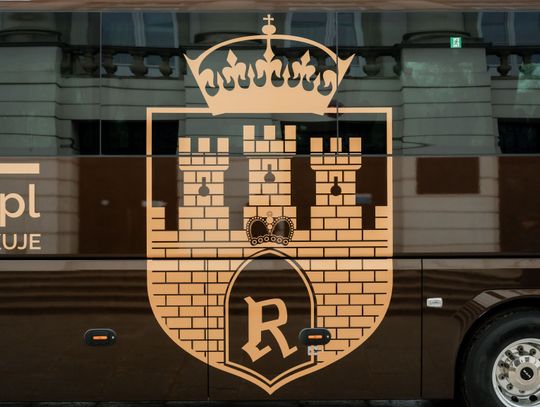 Nowy autokar MPK (zdjęcia)