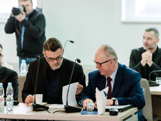 XIX sesja Rady Powiatu w Radomiu (zdjęcia)