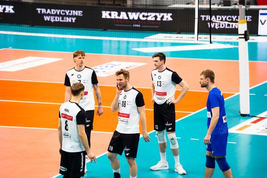 Pierrot Czarni Radom - PZL Leonardo Avia Świdnik (zdjęcia)