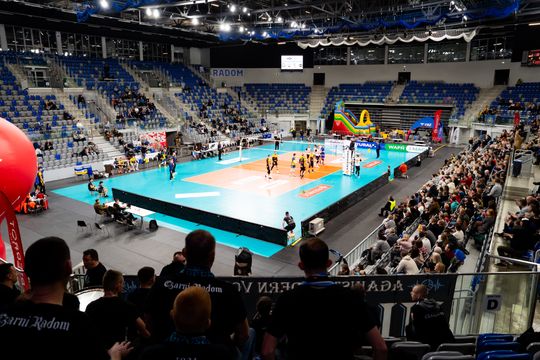 Pierrot Czarni Radom - PZL Leonardo Avia Świdnik (zdjęcia)