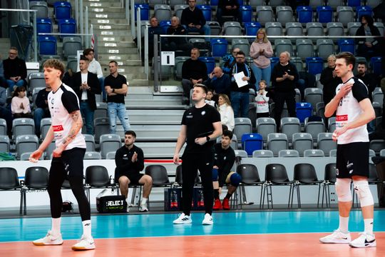 Pierrot Czarni Radom - PZL Leonardo Avia Świdnik (zdjęcia)