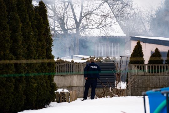 Pożar domu mieszkalnego przy ul. Sąsiedniej (zdjęcia)