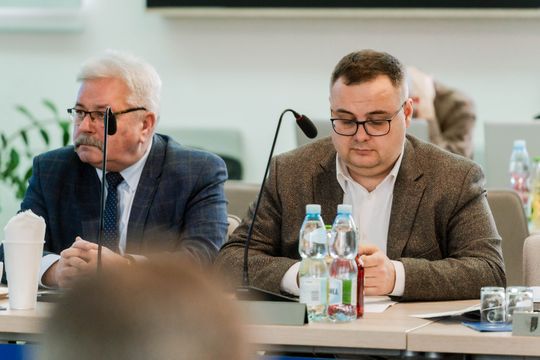 XIX sesja Rady Powiatu w Radomiu (zdjęcia)