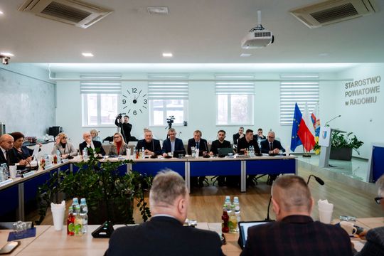 XIX sesja Rady Powiatu w Radomiu (zdjęcia) XIX sesja Rady Powiatu w Radomiu (zdjęcia)