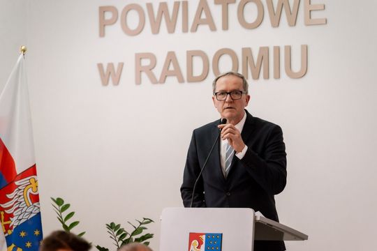 XIX sesja Rady Powiatu w Radomiu (zdjęcia)