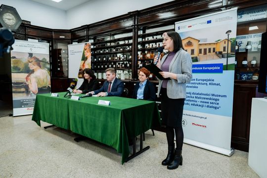 Konferencja Muzeum im. Jacka Malczewskiego w Radomiu (zdjęcia) Konferencja Muzeum im. Jacka Malczewskiego w Radomiu (zdjęcia)