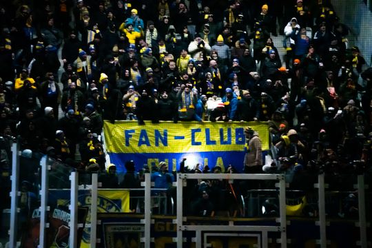 Rozczarowani kibice opuszczający stadion po odwołanym meczu Radomiak Radom - Arka Gdynia (zdjęcia) Rozczarowani kibice opuszczający stadion po odwołanym meczu Radomiak Radom - Arka Gdynia (zdjęcia)