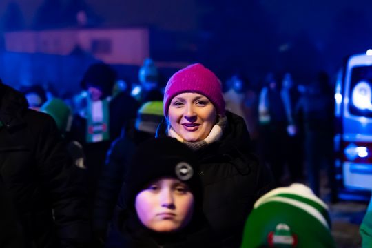 Rozczarowani kibice opuszczający stadion po odwołanym meczu Radomiak Radom - Arka Gdynia (zdjęcia) Rozczarowani kibice opuszczający stadion po odwołanym meczu Radomiak Radom - Arka Gdynia (zdjęcia)