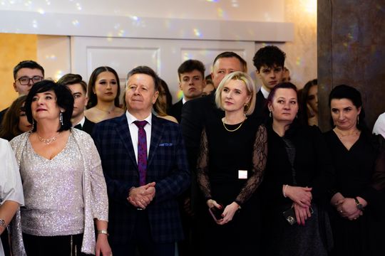 Studniówka Zespołu Szkół Samochodowych (zdjęcia)