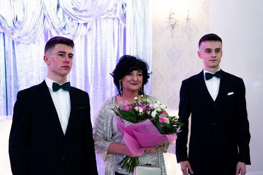 Studniówka Zespołu Szkół Samochodowych (zdjęcia)