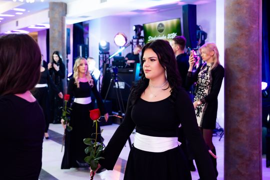 Studniówka Zespołu Szkół Samochodowych (zdjęcia) Studniówka Zespołu Szkół Samochodowych (zdjęcia)