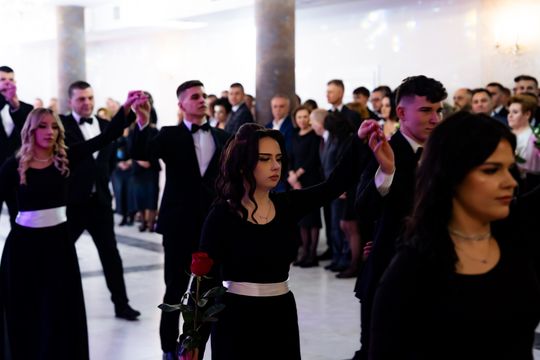 Studniówka Zespołu Szkół Samochodowych (zdjęcia) Studniówka Zespołu Szkół Samochodowych (zdjęcia)