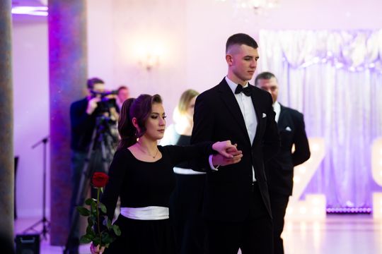 Studniówka Zespołu Szkół Samochodowych (zdjęcia)