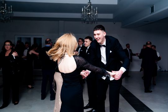 Studniówka Zespołu Szkół Samochodowych (zdjęcia) Studniówka Zespołu Szkół Samochodowych (zdjęcia)