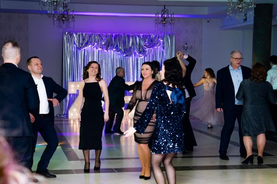 Studniówka Zespołu Szkół Samochodowych (zdjęcia) Studniówka Zespołu Szkół Samochodowych (zdjęcia)