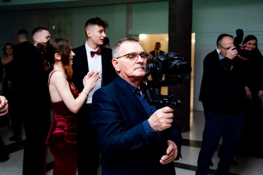 Studniówka Zespołu Szkół Samochodowych (zdjęcia) Studniówka Zespołu Szkół Samochodowych (zdjęcia)