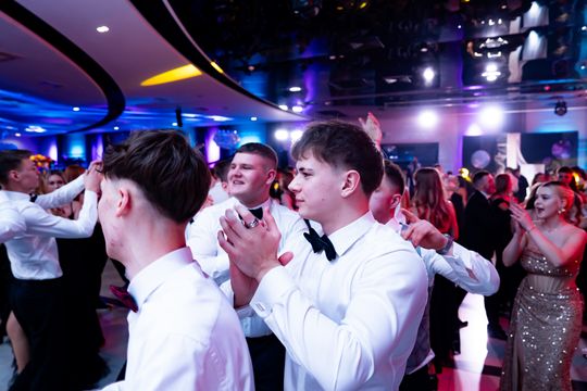 Studniówka Zespołu Szkół Technicznych im. Tadeusza Kościuszki (zdjęcia)