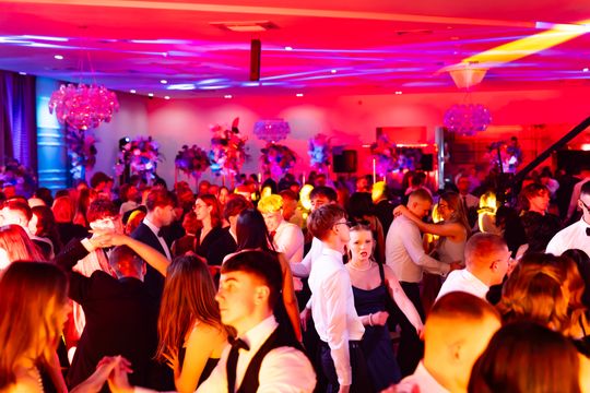 Studniówka Zespołu Szkół Technicznych im. Tadeusza Kościuszki (zdjęcia)