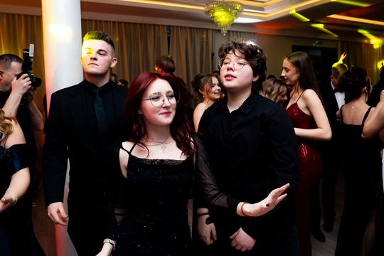 Studniówki 2026: XIII Liceum Ogólnokształcące z Oddziałami Dwujęzycznymi (zdjęcia) Studniówki 2026: XIII Liceum Ogólnokształcące z Oddziałami Dwujęzycznymi (zdjęcia)