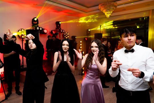 Studniówki 2026: XIII Liceum Ogólnokształcące z Oddziałami Dwujęzycznymi (zdjęcia)