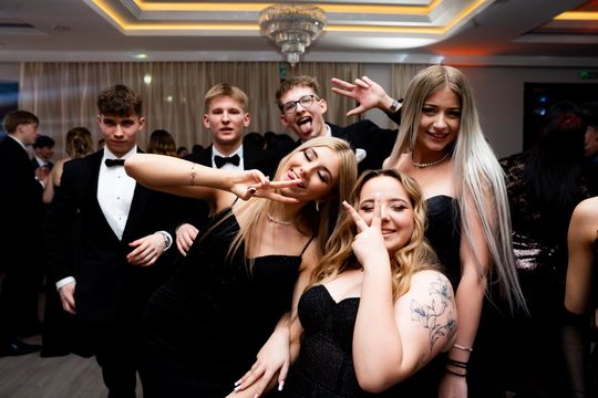 Studniówki 2026: XIII Liceum Ogólnokształcące z Oddziałami Dwujęzycznymi (zdjęcia)