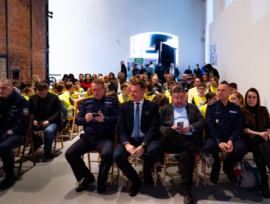 Rozstrzygnięcie konkursu Komendy Wojewódzkiej Policji dla szkół podstawowych „Odblaskowa Szkoła”  (zdjęcia)