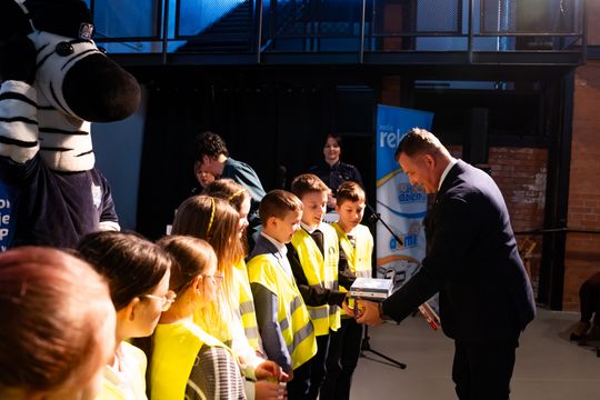 Rozstrzygnięcie konkursu Komendy Wojewódzkiej Policji dla szkół podstawowych „Odblaskowa Szkoła”  (zdjęcia)