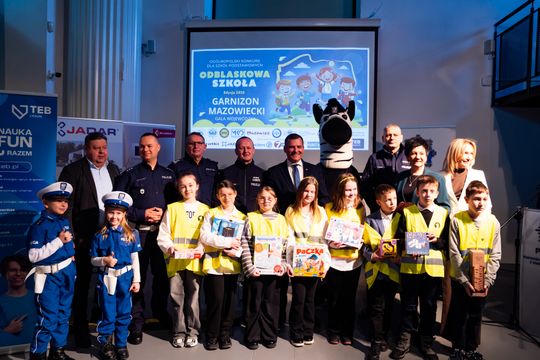 Rozstrzygnięcie konkursu Komendy Wojewódzkiej Policji dla szkół podstawowych „Odblaskowa Szkoła”  (zdjęcia)