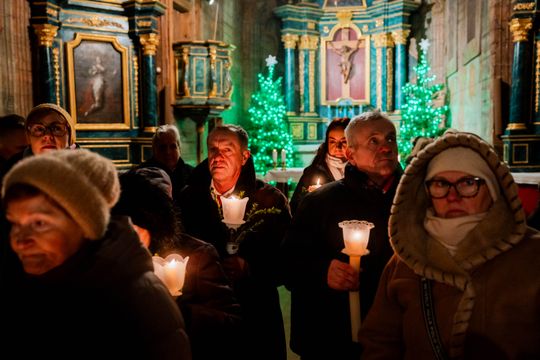 Uroczystości Matki Boskiej Gromnicznej w Muzeum Wsi Radomskiej (zdjęcia) Uroczystości Matki Boskiej Gromnicznej w Muzeum Wsi Radomskiej (zdjęcia)