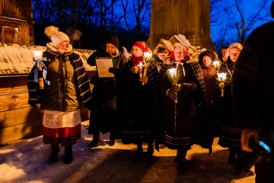 Uroczystości Matki Boskiej Gromnicznej w Muzeum Wsi Radomskiej (zdjęcia)