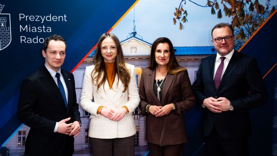 Konferencja prasowa z udziałem minister Agnieszki Dziemianowicz-Bąk (zdjęcia)