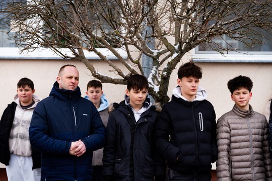 Przekazanie autobusu szkolnego dla PSP w Rusinowie (zdjęcia)