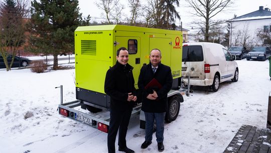 Przekazanie sprzętu dla OSP z gminy Jastrzębia (zdjęcia)