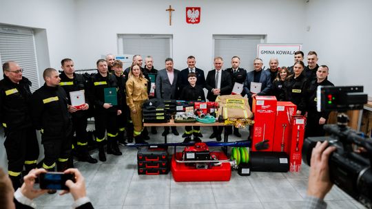 Przekazanie sprzętu OSP Ruda Mała (zdjęcia)