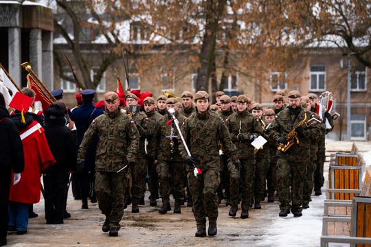Marsz II L.O w Radomiu w 62. rocznicę wybuchu Powstania Styczniowego (zdjęcia)
