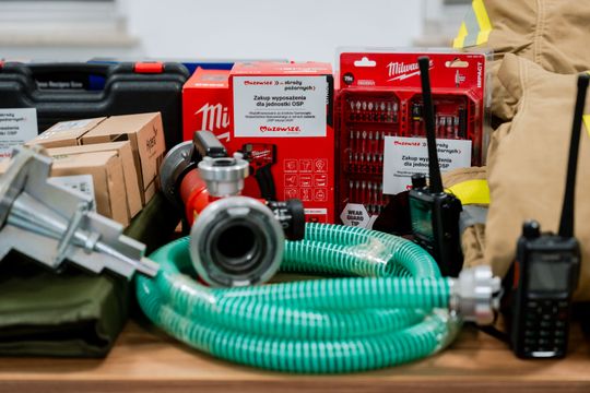 Przekazanie sprzętu OSP Ruda Mała (zdjęcia)