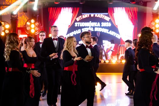 Studniówka Zespołu Szkół Budowlanych im. Kazimierza Wielkiego w Radomiu (zdjęcia)