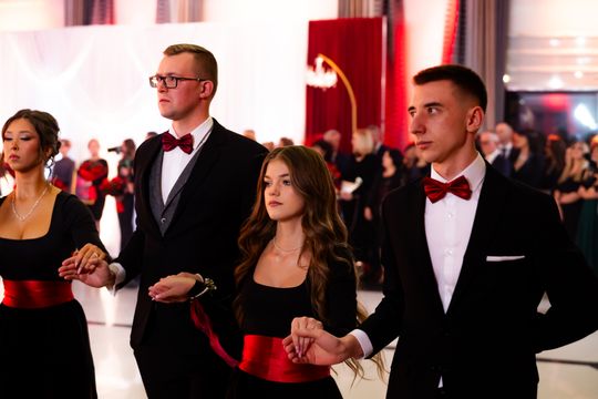 Studniówka Zespołu Szkół Budowlanych im. Kazimierza Wielkiego w Radomiu (zdjęcia)